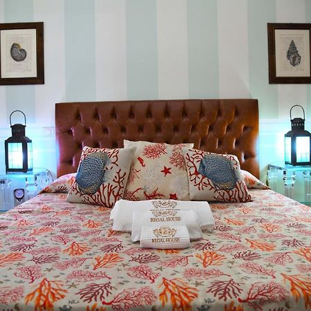 Regal House Anzio Hotel Bagian luar foto