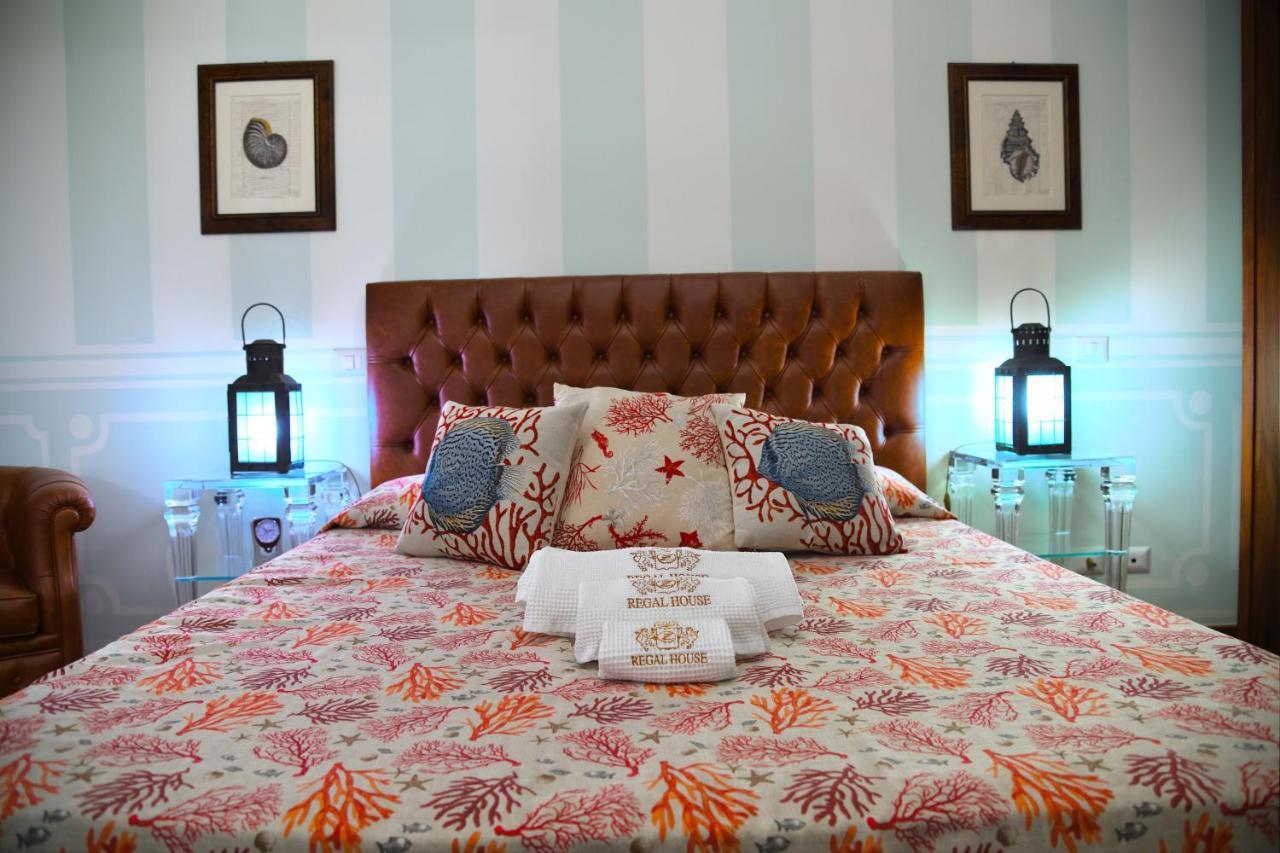 Regal House Anzio Hotel Bagian luar foto