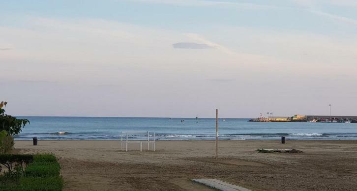Regal House Anzio Hotel Bagian luar foto